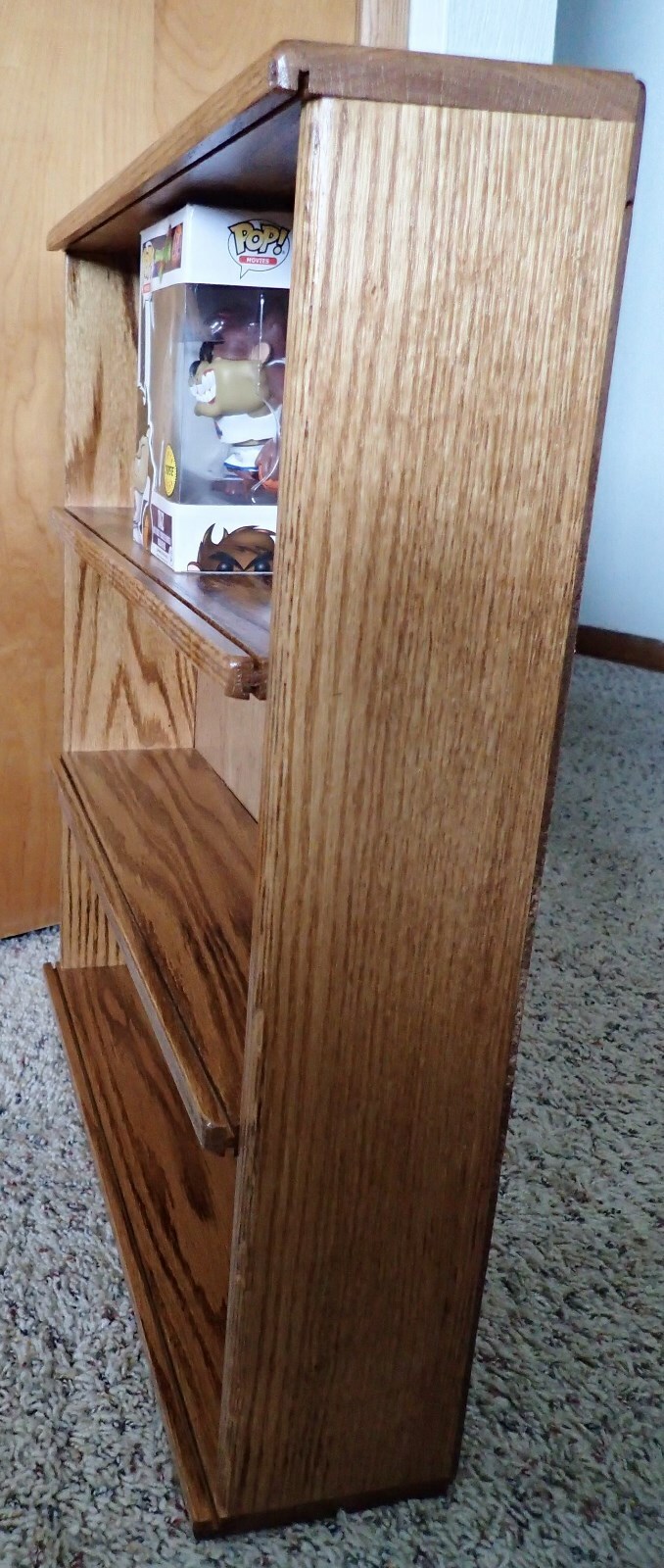 holds 12 funko pop action  figures oak display case plexiglass front made in usa