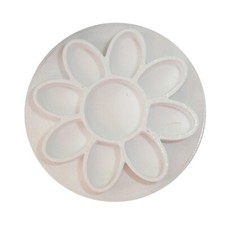 DAISY FLOWER COOKIE STAMP EMBOSSER MADE IN USA PR5525
