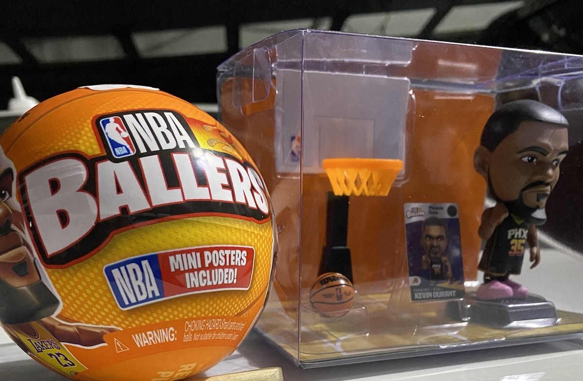 ファングッズ NBA ballers 1 ZURU NBA Ballers S1 Asst 48pcs | A&A Global Industries