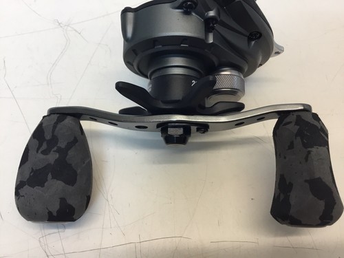 Abu Garcia MAXULTRA-L • 7.1:1•6BB Left Hand Casting Fishing Reel NEW - Picture 5 of 8