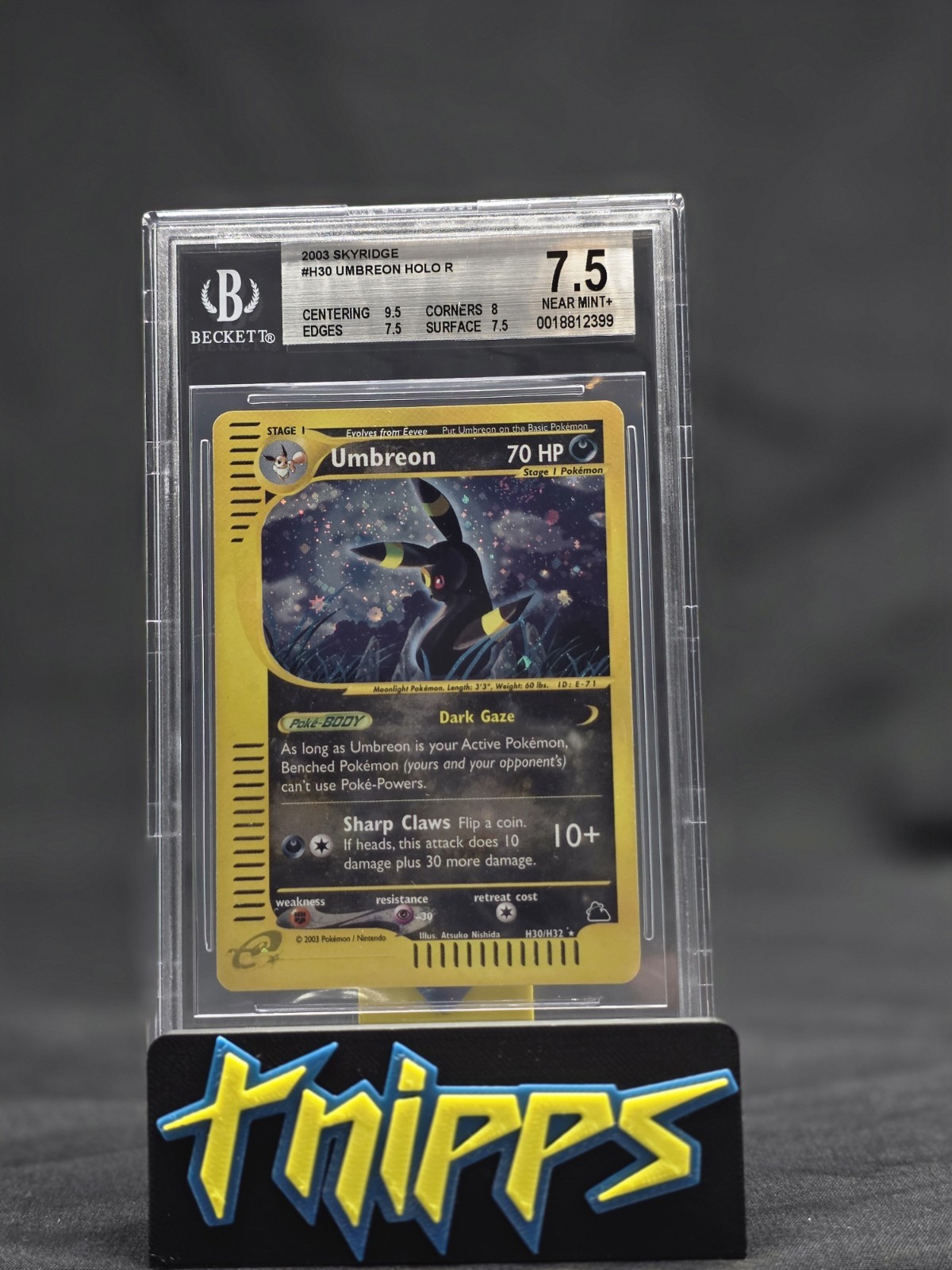2003 Pokemon Skyridge Umbreon H30/H32 Holo Rare *SWIRL!* NEAR MINT+ BGS 7.5