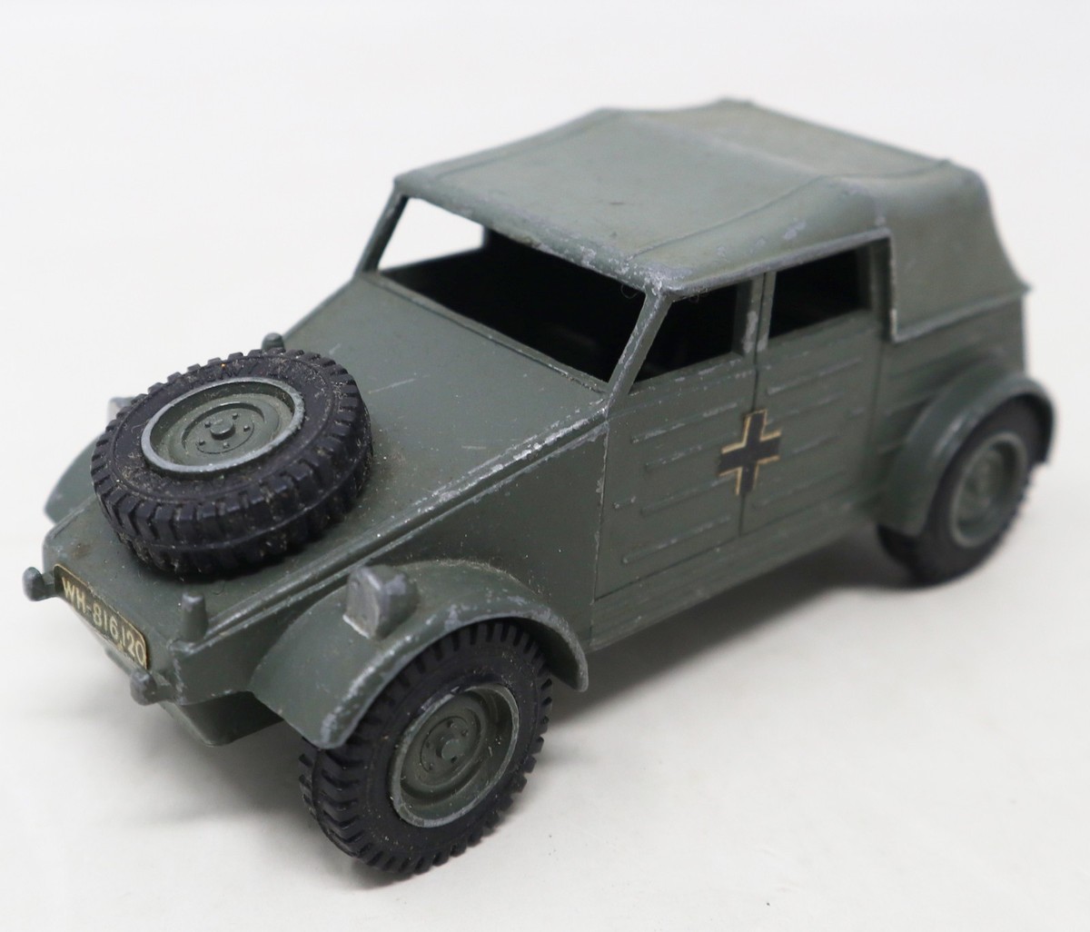 Vintage Dinky Toys 617 Battle Lines Volkswagen KDF Founder Anti