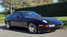 1987 Porsche 928 