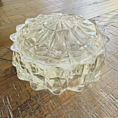 Jeannette Windsor Diamond Crystal Powder Dish Art Deco Depression Glass