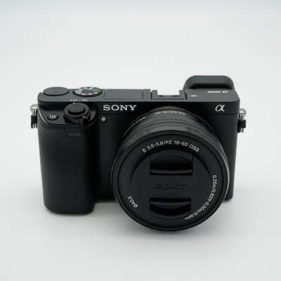 Sony Alpha a6000 SELP1650 Kit-Objektiv 24,3MP  LESEN Systemkamera - schwarz