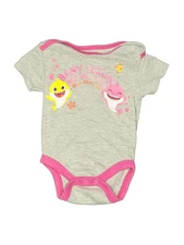 Pinkfong Girls Gray Short Sleeve Bodysuit 3-6 Months