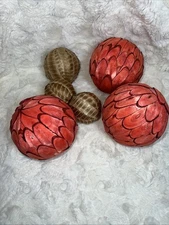 6 Assorted Decorative Balls Different Colors Textures Spheres Carpet Dish Nature