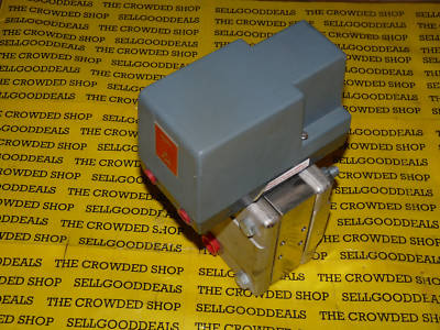 Moore 50DP3116EBBXB Transmitter B/M M20498-002 KYNAR
