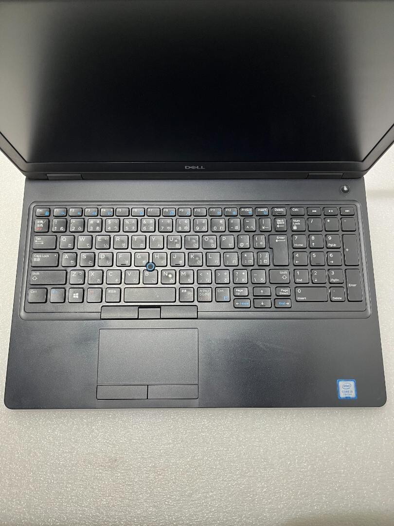 Dell Latitude 5590 P60F Intel Core i3-7130U 2.7GHz SSD 128GB