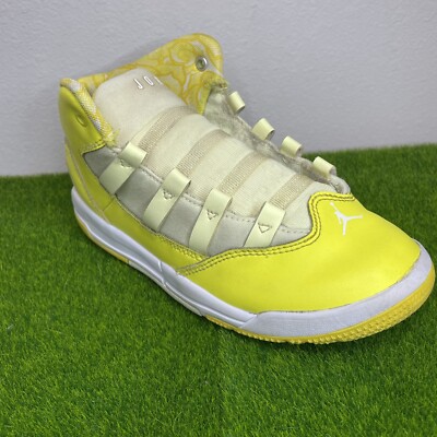 yellow jordan max aura