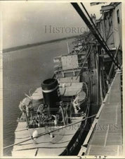 1964 Press Photo Ships wait in line at Port of New Orleans to unload at elevator