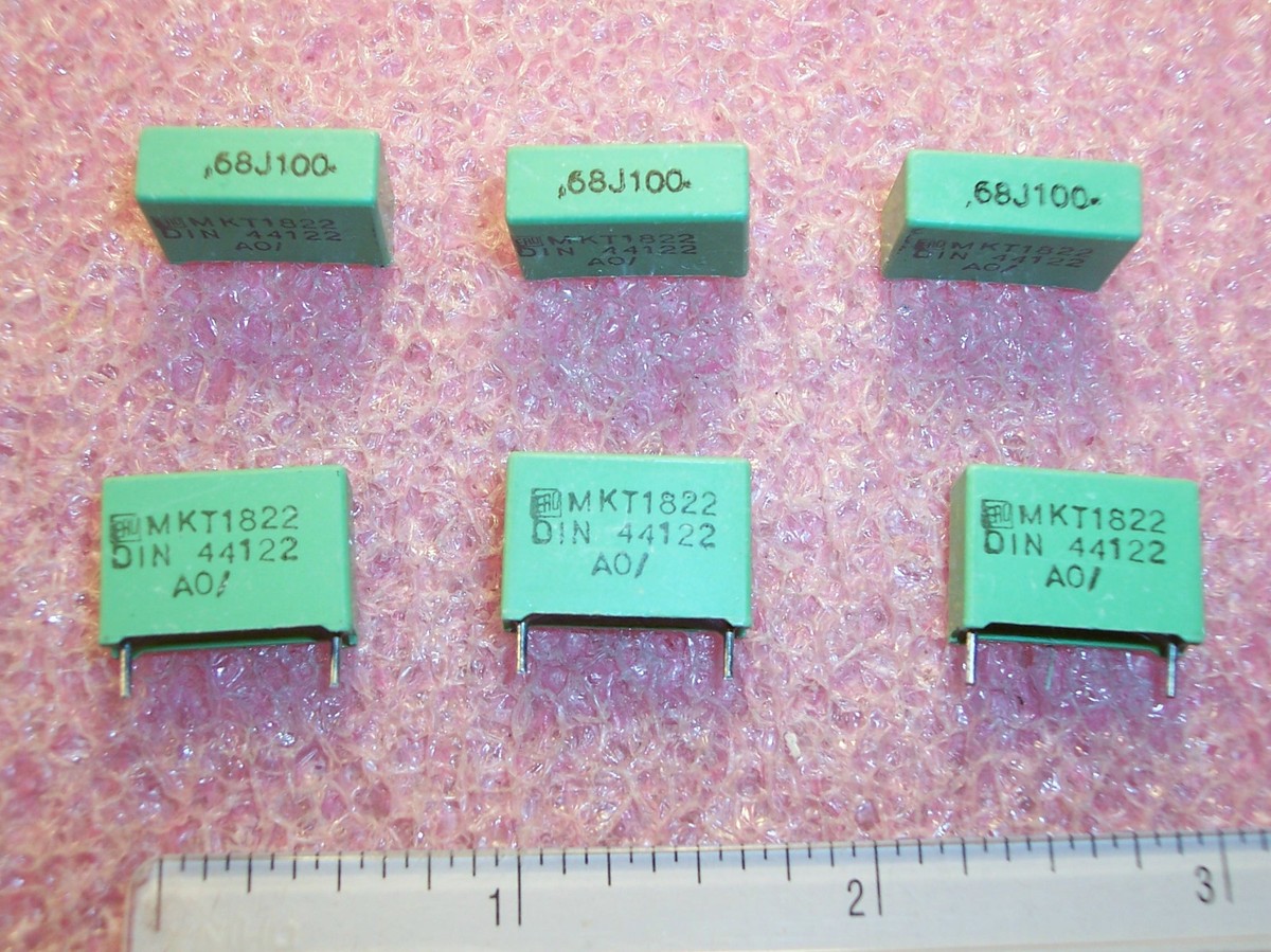 QTY (50) .68uf 100V 5% METALLIZED POLYESTER FILM MKT1822-468/014