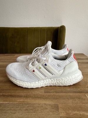 Adidas Ultra Boost 4.0 DNA Hearts Pack Weiß Gr.41.1/3