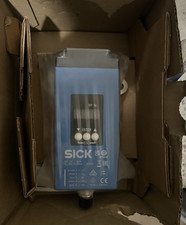 SICK DT500 DT500-A511 Solid State Distance Se...