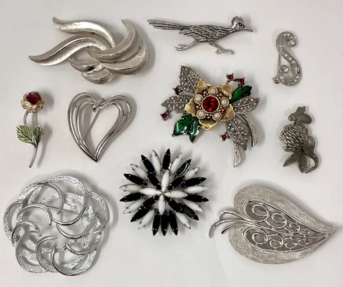 Lot Vtg Signed Silver Tone Costume Jewelry Brooch Pins Crown Trifari Monet Avon