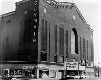 1984 Red Wings Hockey Stadium OLYMPIA ARENA Downtown Detroit Poster Photo 24x36