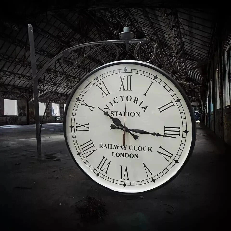 Reloj Estación Victoria 8"" Doble Cara Reloj Ferroviario Hogar Decorativo Foto 4 de 4