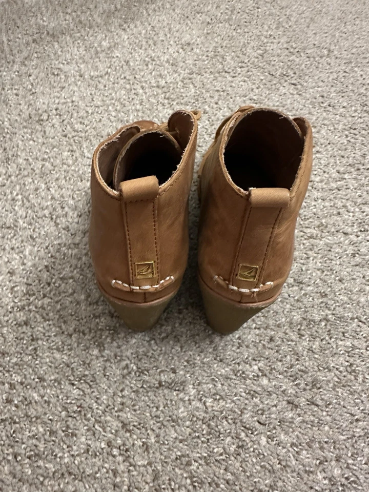 Женские сапоги на танкетке Sperry размер 8,5 - Изображение 3 из 4