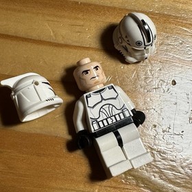 LEGO Star Wars Clone Wars Phase 1 Clone  Trooper SW0201 w/ Pilot Trooper Helmet