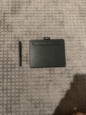 Wacom Intuos Graphics Tablet - Black NO CABLE