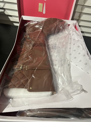 Isaac Mizrahi Live! Quilted Wide Calf Boots – Cognac Leather – Size 8.5 - Imagen 3 de 4