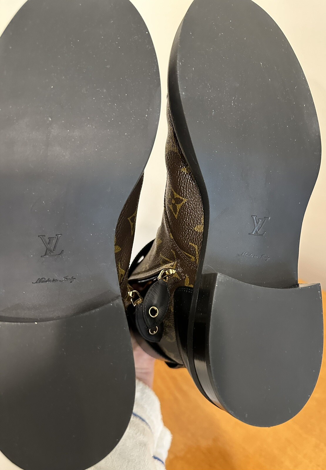 NIB Louis Vuitton Wonderland Ranger Boots IT 39, US 8.5 Side ZIP, Logo, Brown. image 4