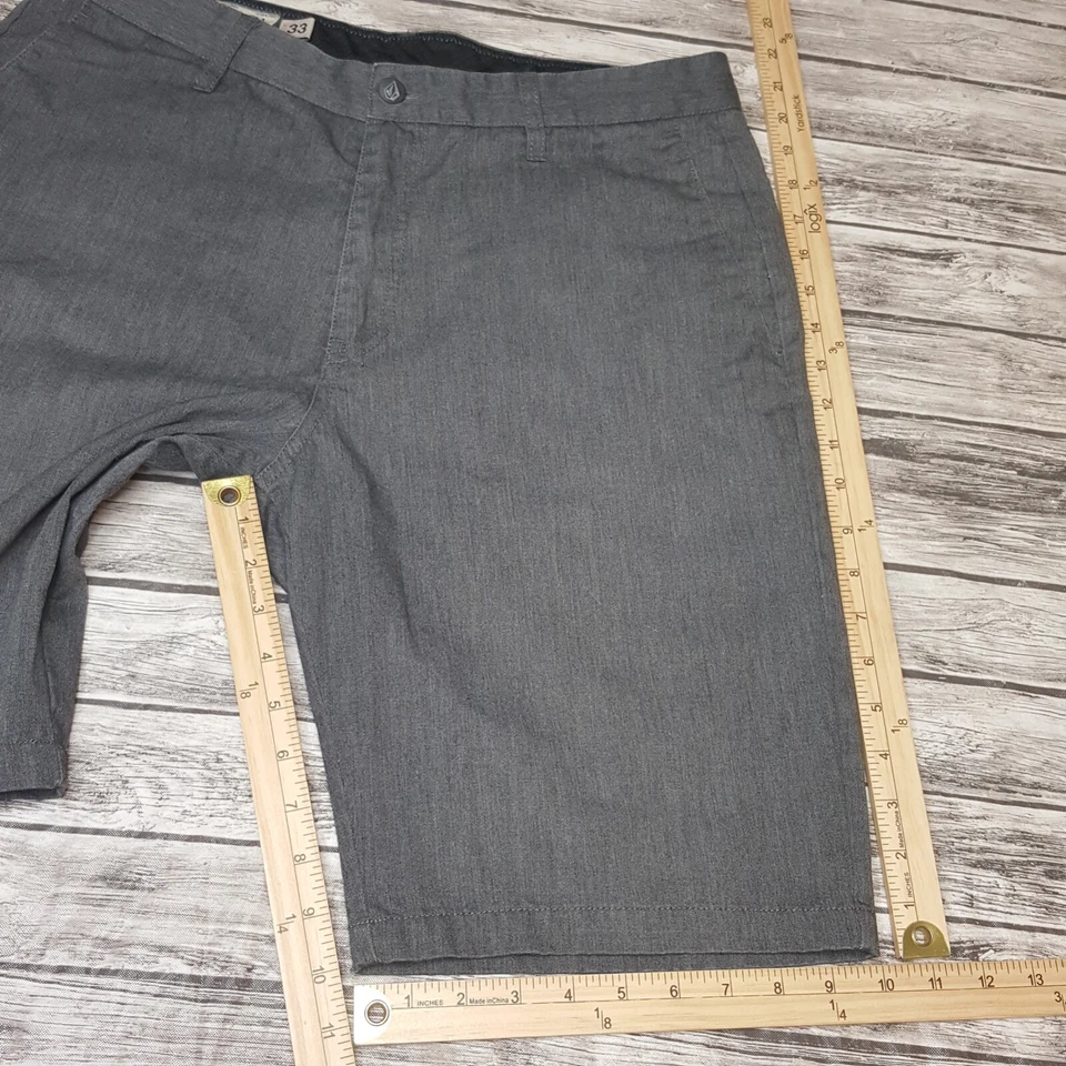 Volcom Size 33 Men Shorts Casual Wear Slash Pockets Gray - Image 2 of 4