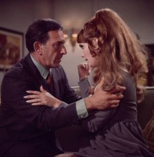 Jack Klugman, Bridget Hanley Appearing In 'The Odd Couple' 1973 OLD TV PHOTO 1