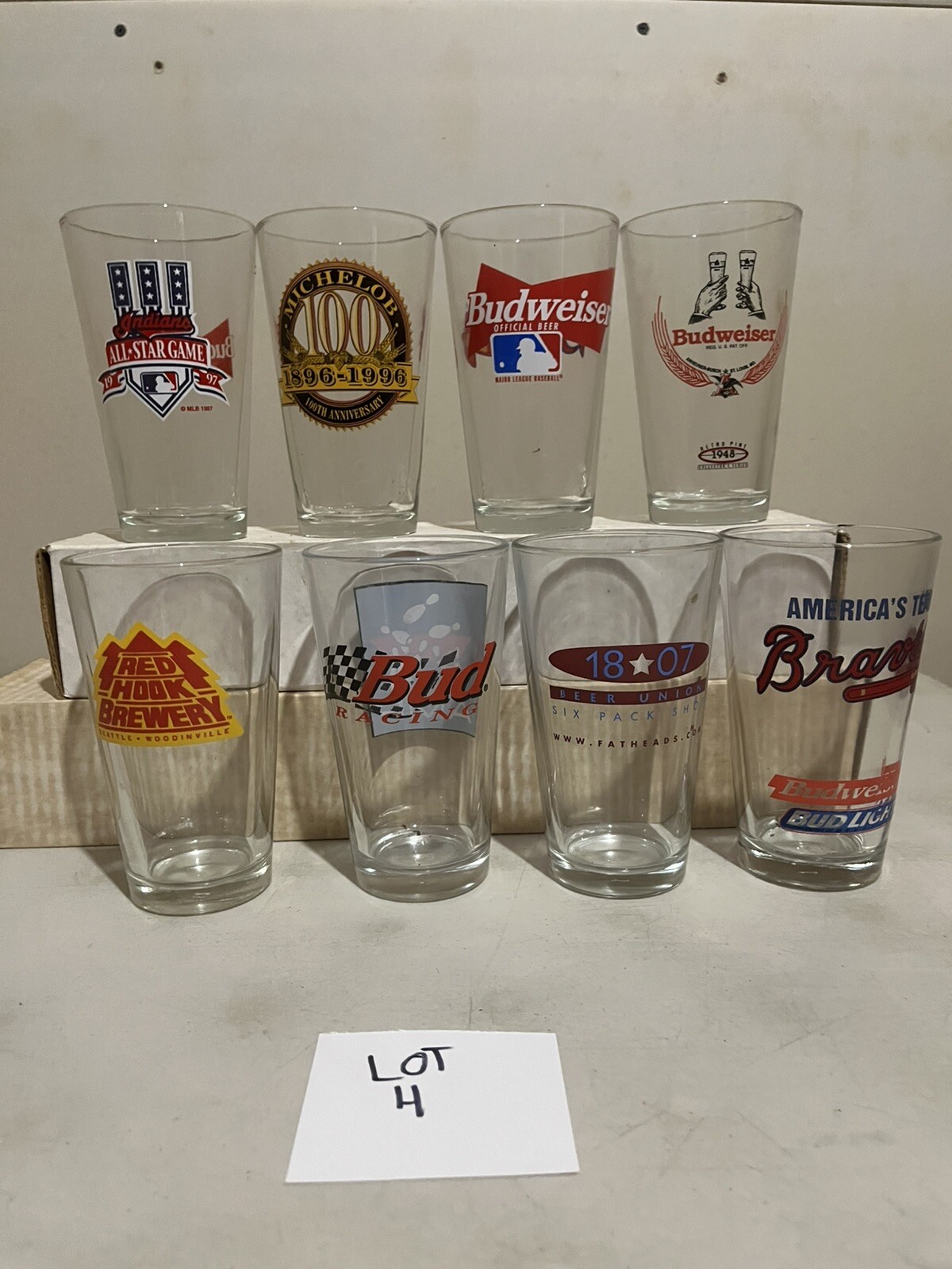 8 Pint Glasses- Lot 4