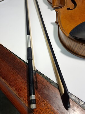 Ausgezeichnete Kohlefaser Bogen Violine 3/4 leicht, gut ausbalanciert elastisch eng'd Stick