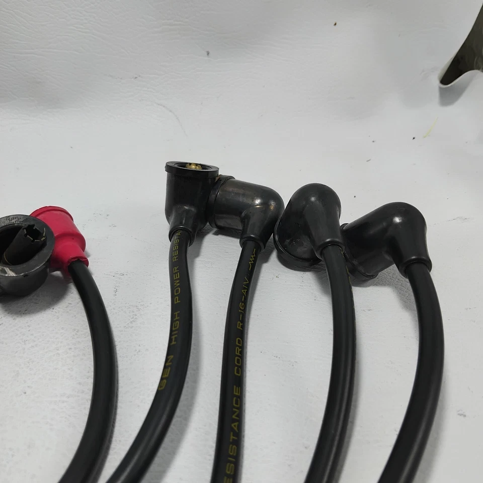PLUG CORD GEN JAPAN Fios de Vela de Ignição TOYOTA HILUX RN50-110 HIACE YH50-80 - Imagem 4 de 4