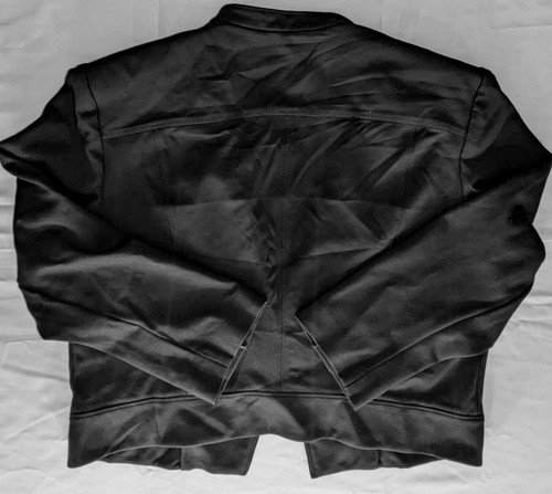 White House Black Market Blazer Cropped Jacket Size 12 Womens Very Black - Picture 2 of 11