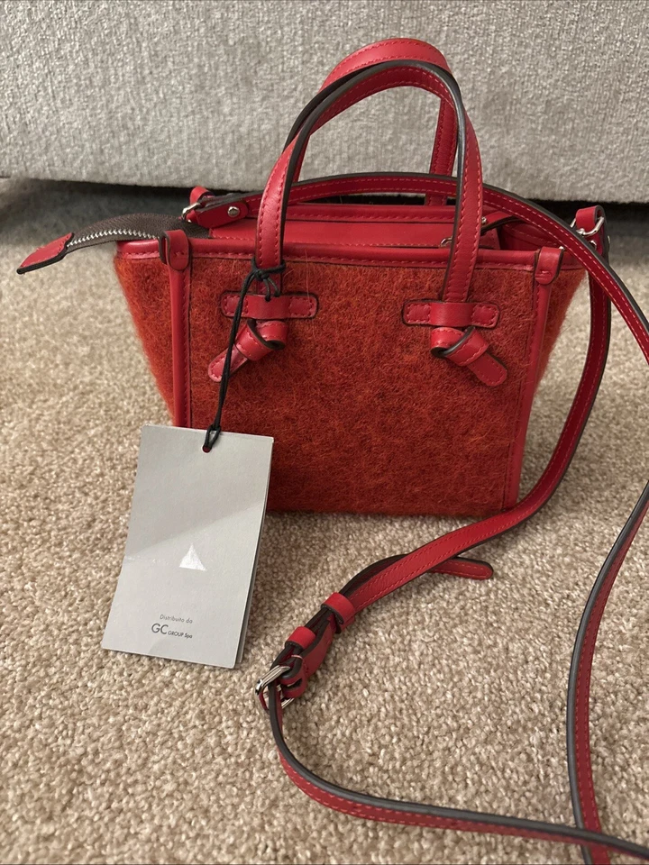 Nuevo con etiquetas Cartera Gianni Chiarini Marcella Club Fieltro y Cuero (Rojo) Hecha en Italia Foto 3 de 4