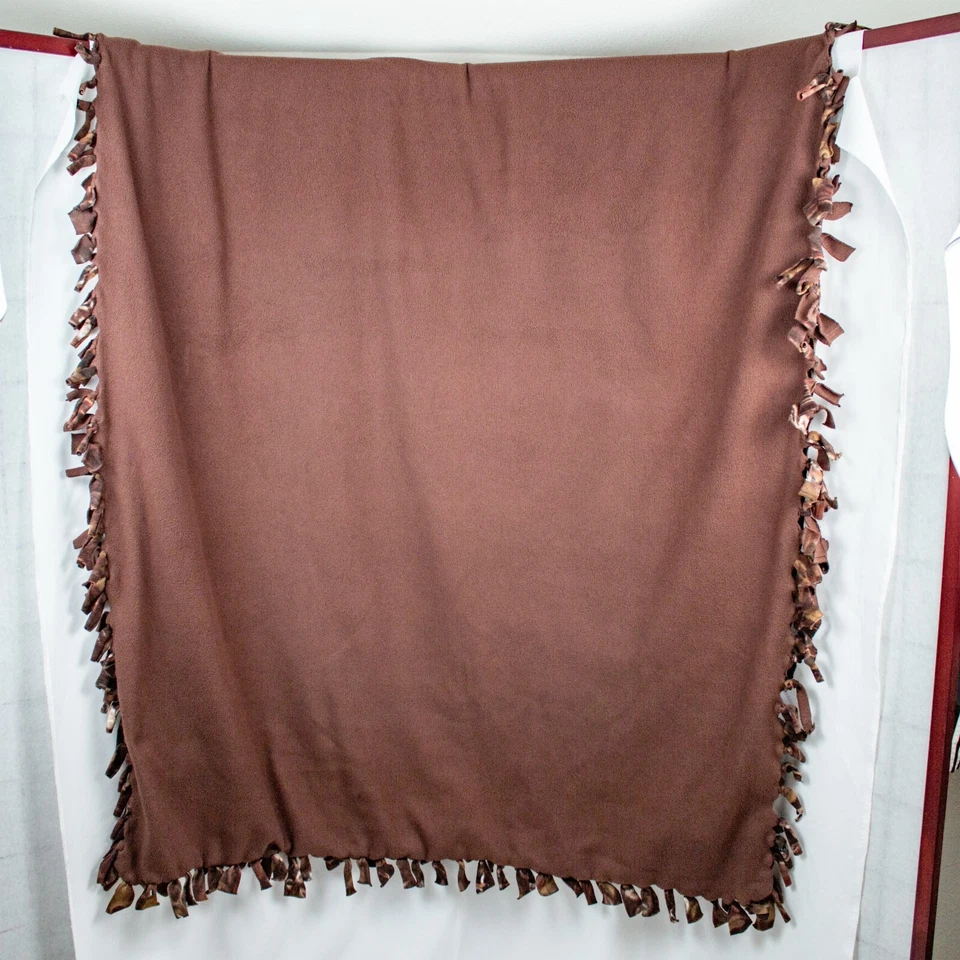 Manta hecha a mano Wildlife Buck Deer Hunter's Cabin 65"L x 50"W Foto 4 de 4