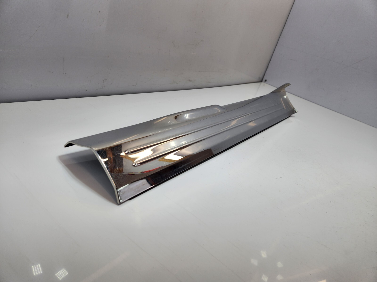 ✅ 10-14 OEM Rolls Royce Ghost RR4 Front Right Passenger Door Sill Plate NOTE*