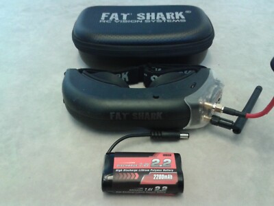 Fatshark Attitude V3 FPV Brille Furious FPV TrueD 5,8GHz Empfänger Akku Drohne