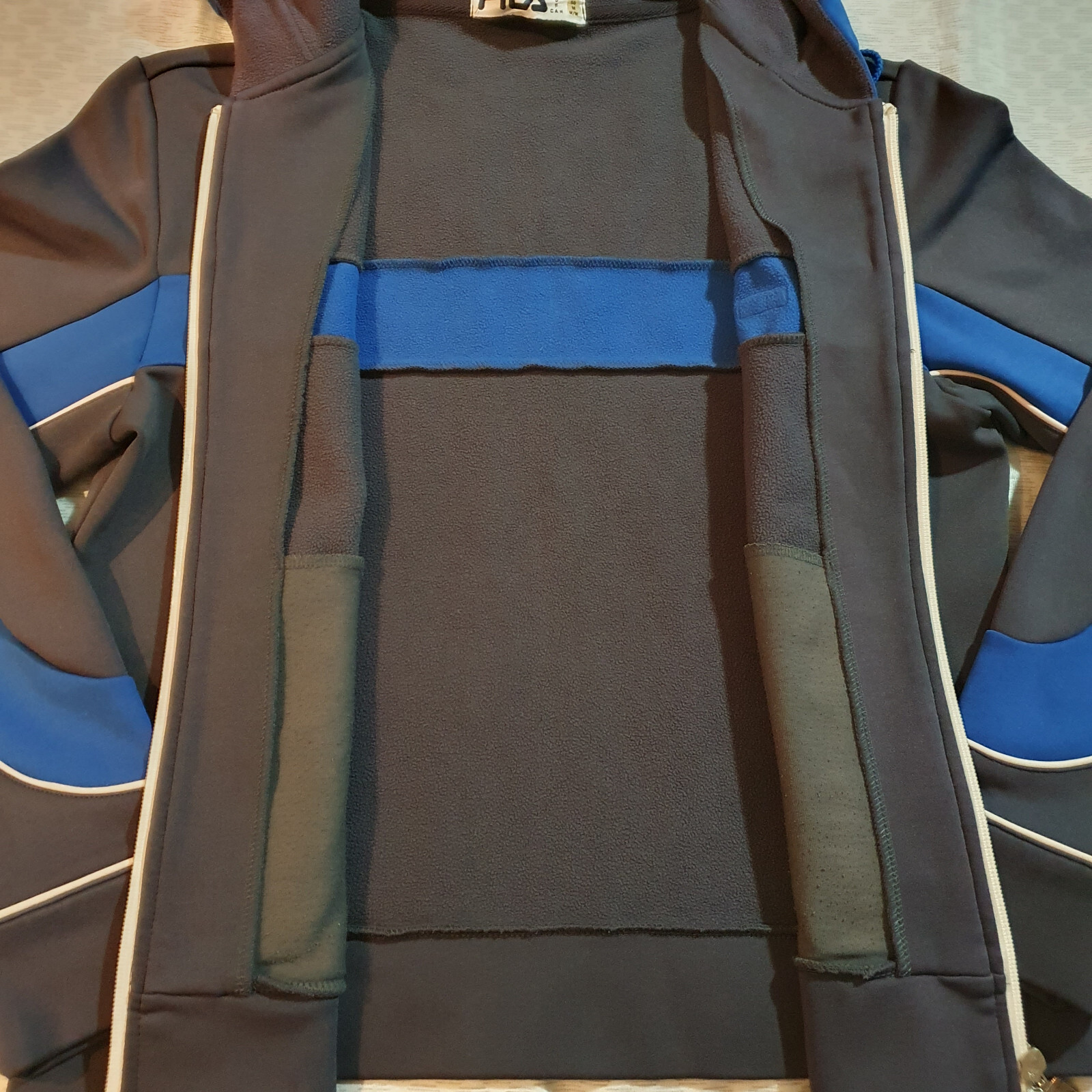 FILA Tuta Ragazzo Top Felpa Giacca Grigio Taglia Media Ottime Condizioni