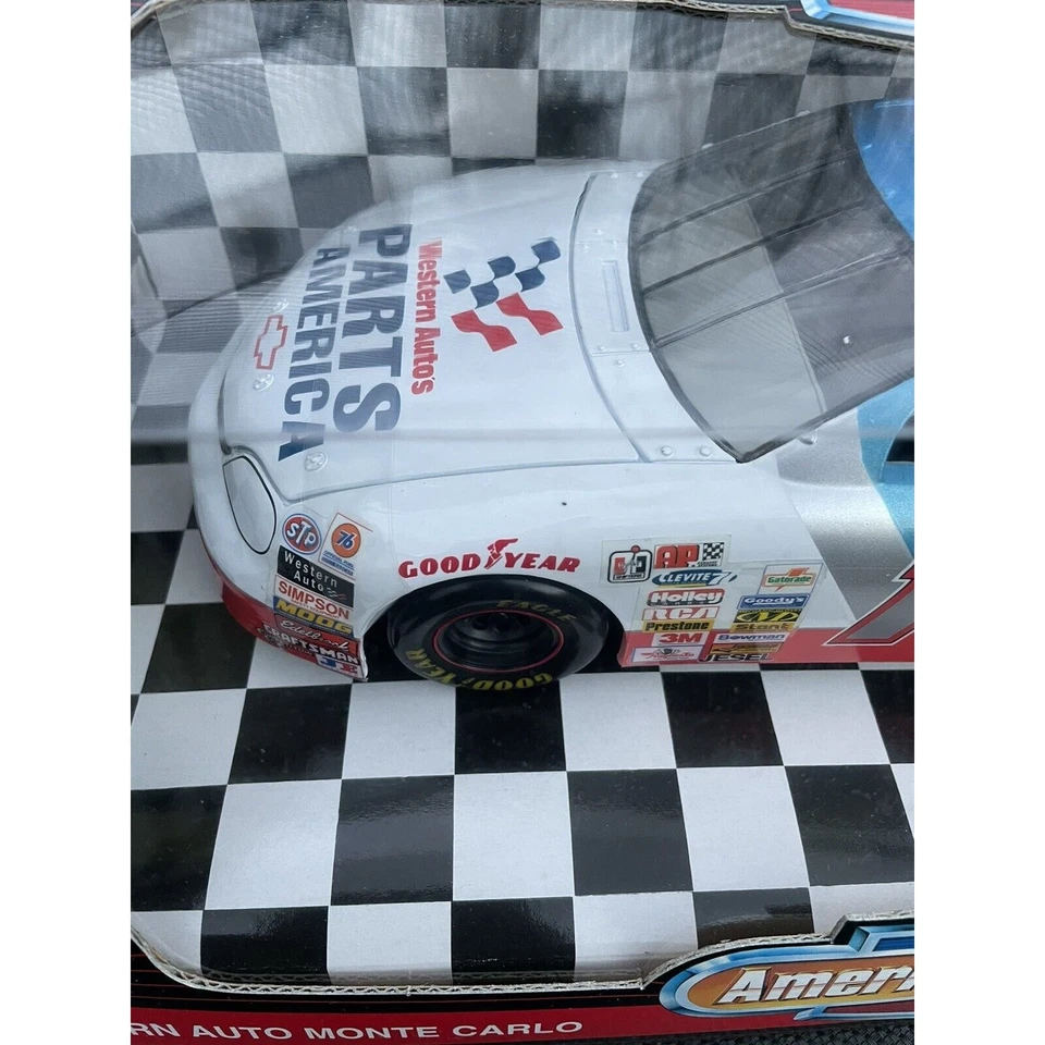 Darrell Waltrip Western Auto Ertl American Muscle 1/18 NASCAR Monte Carlo Foto 4 de 4