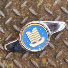 Standard Vanguard Wheel Disc Spinner Genuine NOS Made in England.