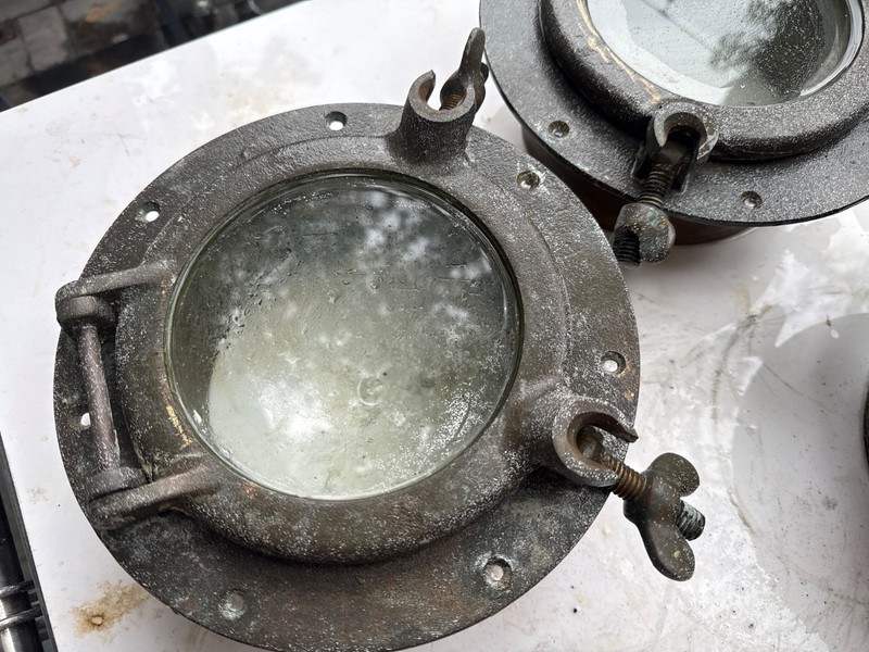 Vintage Antique Large Cast Bronze Brass Port Hole Ship Window 16-1/2"