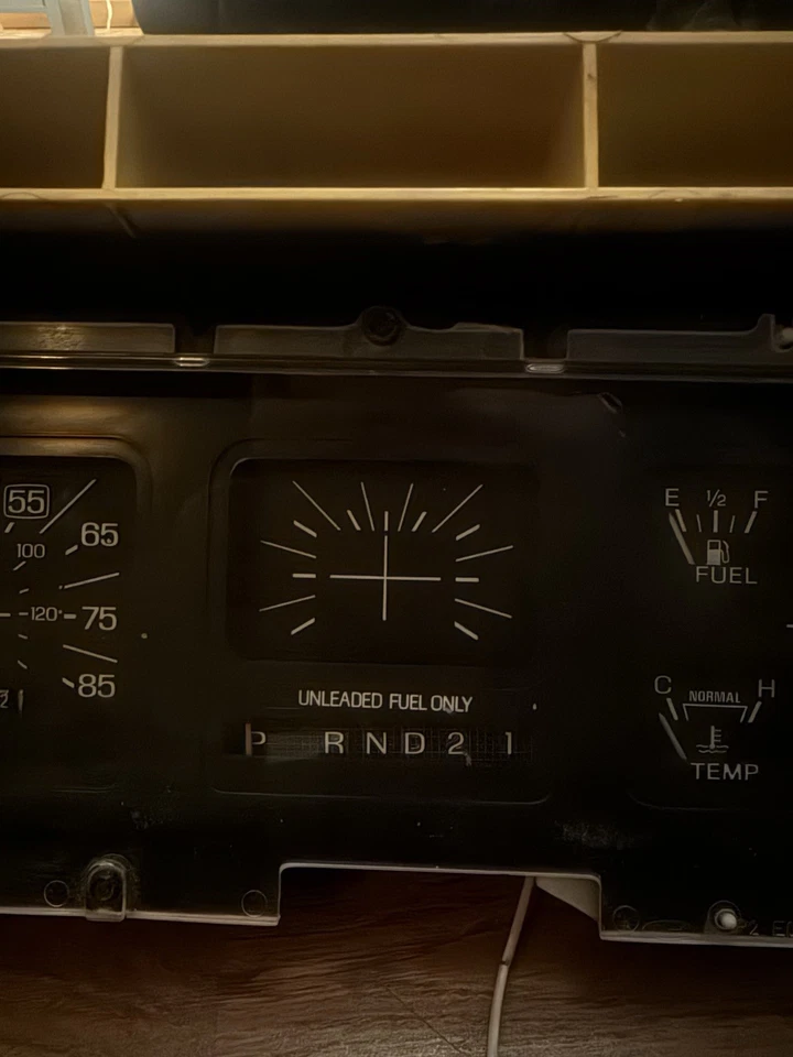 Ford Bronco F150 1980-1986 cabezal velocímetro calibre grupo Foto 3 de 4