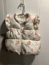 Beautiful Warm  Cozy Gap Puffer Floral Vest Size 18-24 Months Toddler
