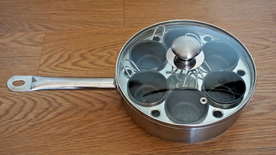 Resto by Demeyere 6 Cup Stainless Steel Egg Poacher Set 18/10 Stainless Belgium