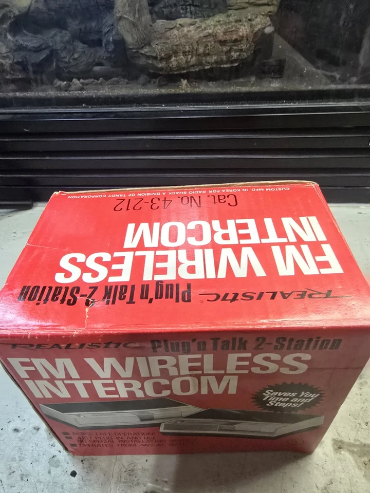 Realistic Plug N Talk Station Vintage Works - Image 2 of 4