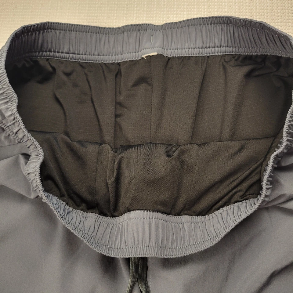 Pantalones Cortos Atléticos Bamboo Ave Performance Forrados Para Hombre Talla XL Gris Cordón Foto 3 de 4