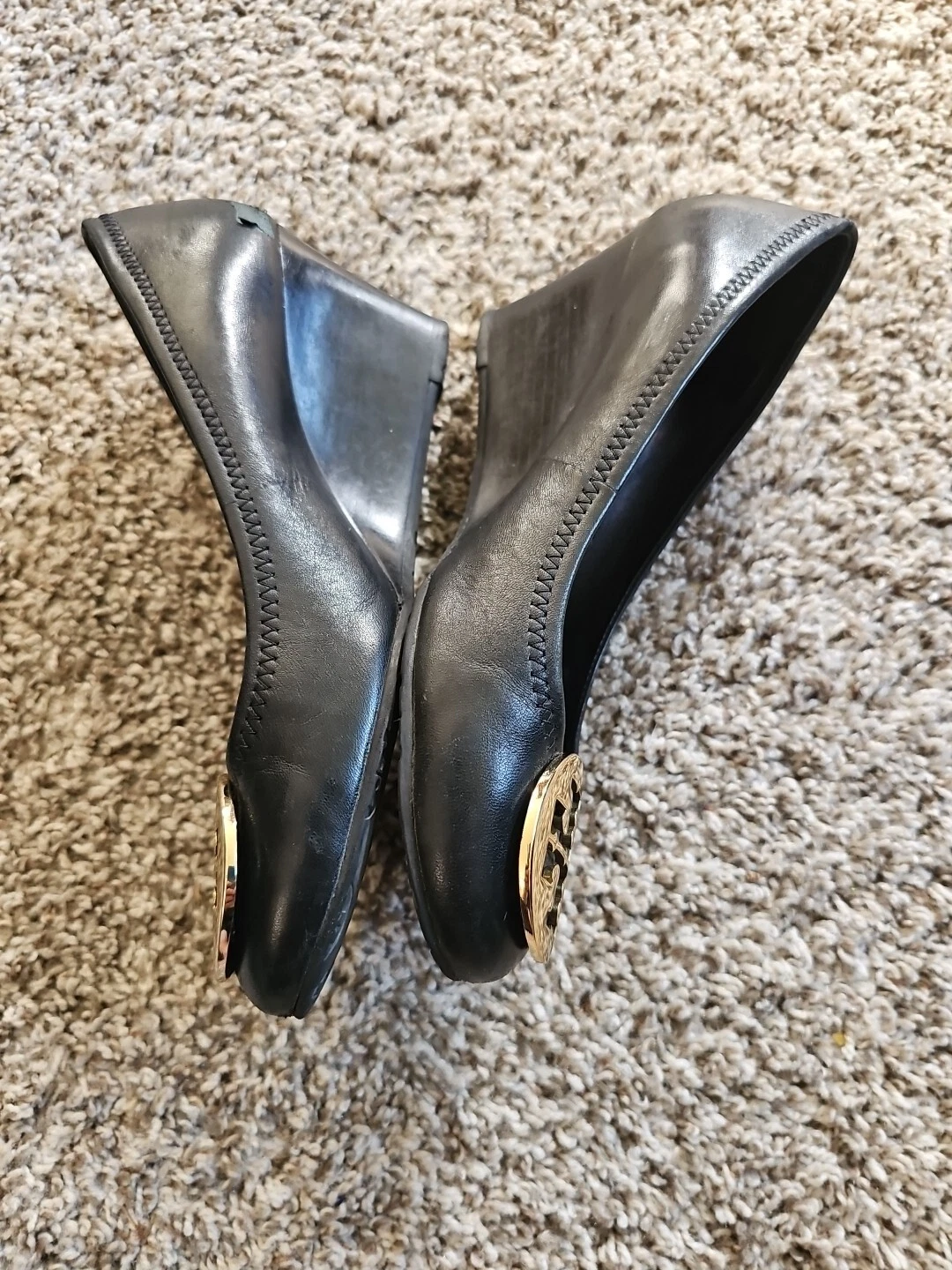 Tory Burch décolleté donna logo punta chiusa slip on zeppa nere taglia 7M *così come sono* GWSB