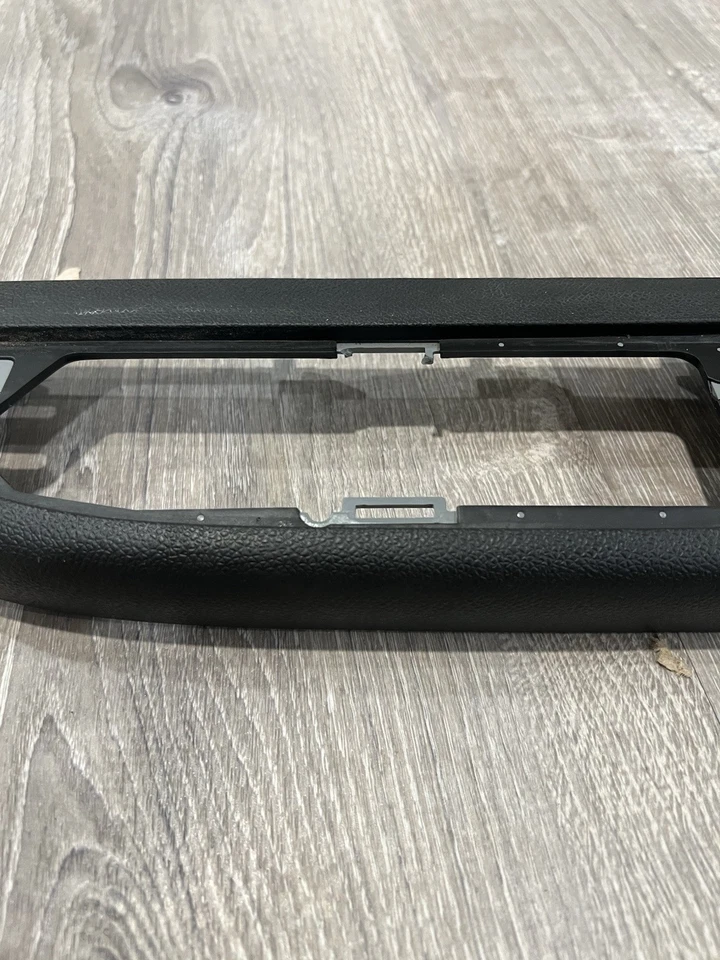 Chevrolet GMC 2007-2009 reposabrazos panel puerta negro pasajero derecho Foto 3 de 4