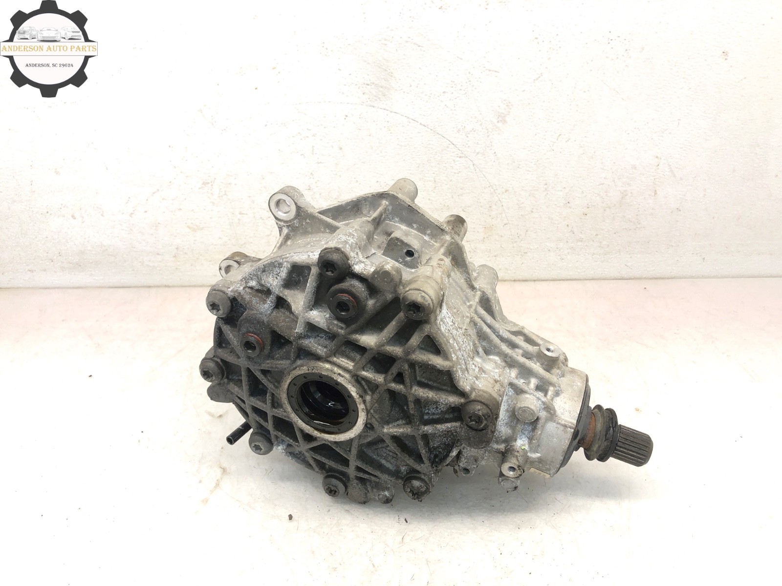 2017-2024 MASERATI LEVANTE AWD 3.0L FRONT DIFFERENTIAL AXLE CARRIER OEM