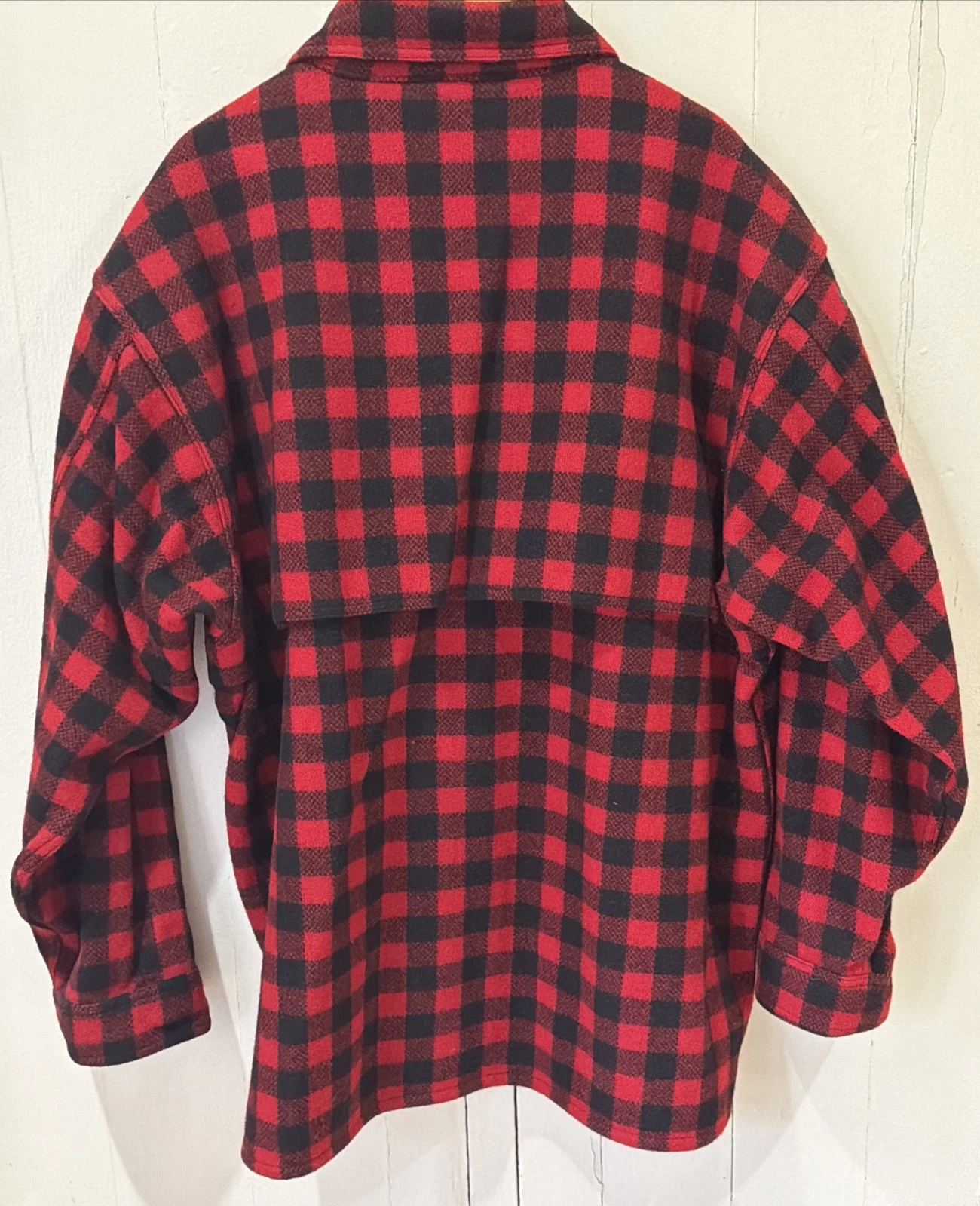 Johnson Woolen Mills 450L Double Cape Jac Shirt 3XL Tall Cabot Cheese Red/black - product detail image 2