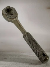 INDESTRO 1/4" DRIVE  RATCHET MADE IN USA 5”